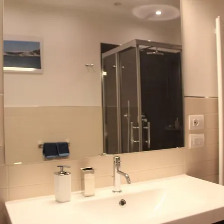 Chez Andrea لا سبيتسْيا